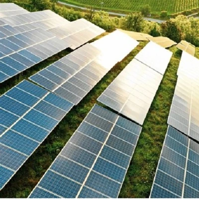 Rüzgar ve Güneş Gibi Temiz Enerji Kullanan Büyük Ölçekli Depolama Projeleri E...