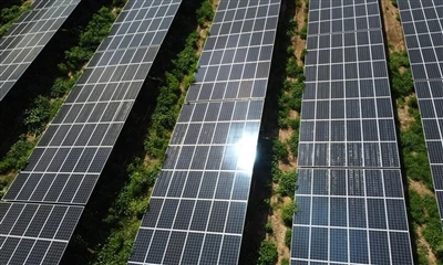 İsrail'in iddialı 100, 000 Güneş çatıları, yenilenebilir enerji kapasitesini ...
