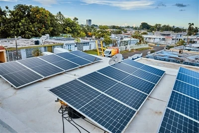 Hindistan'ın güneş üretimi 120GW'ye doğru patladı, ancak İthalat Reliance öne...